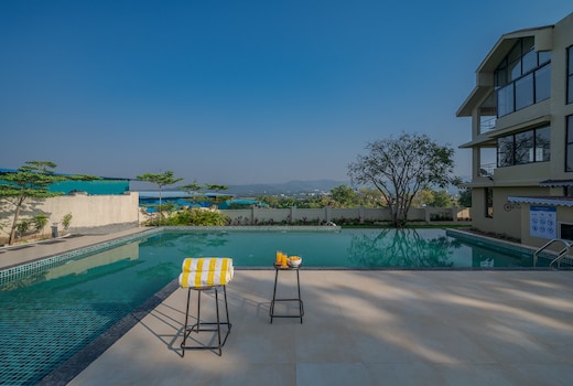 SaffronStays Belvedere Lakehouse