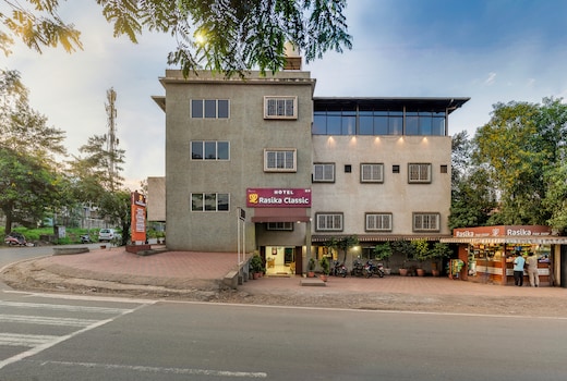 Hotel Rasika Classic