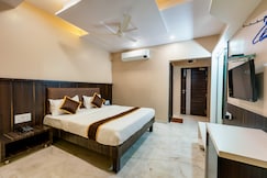 Hotel Aathitya Satkar, Kolhapur