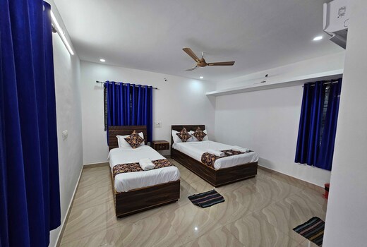 Hotel O SESHADRI HOMESTAY