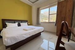 Back Stayz Laxman Jhula, Rishikesh