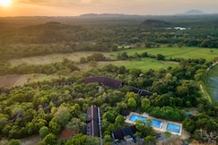 Occidental Paradise Dambulla, Palugaswewa