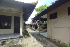 Hotel O Bale Gajog Near SDN 2 SEKAROH, Lombok