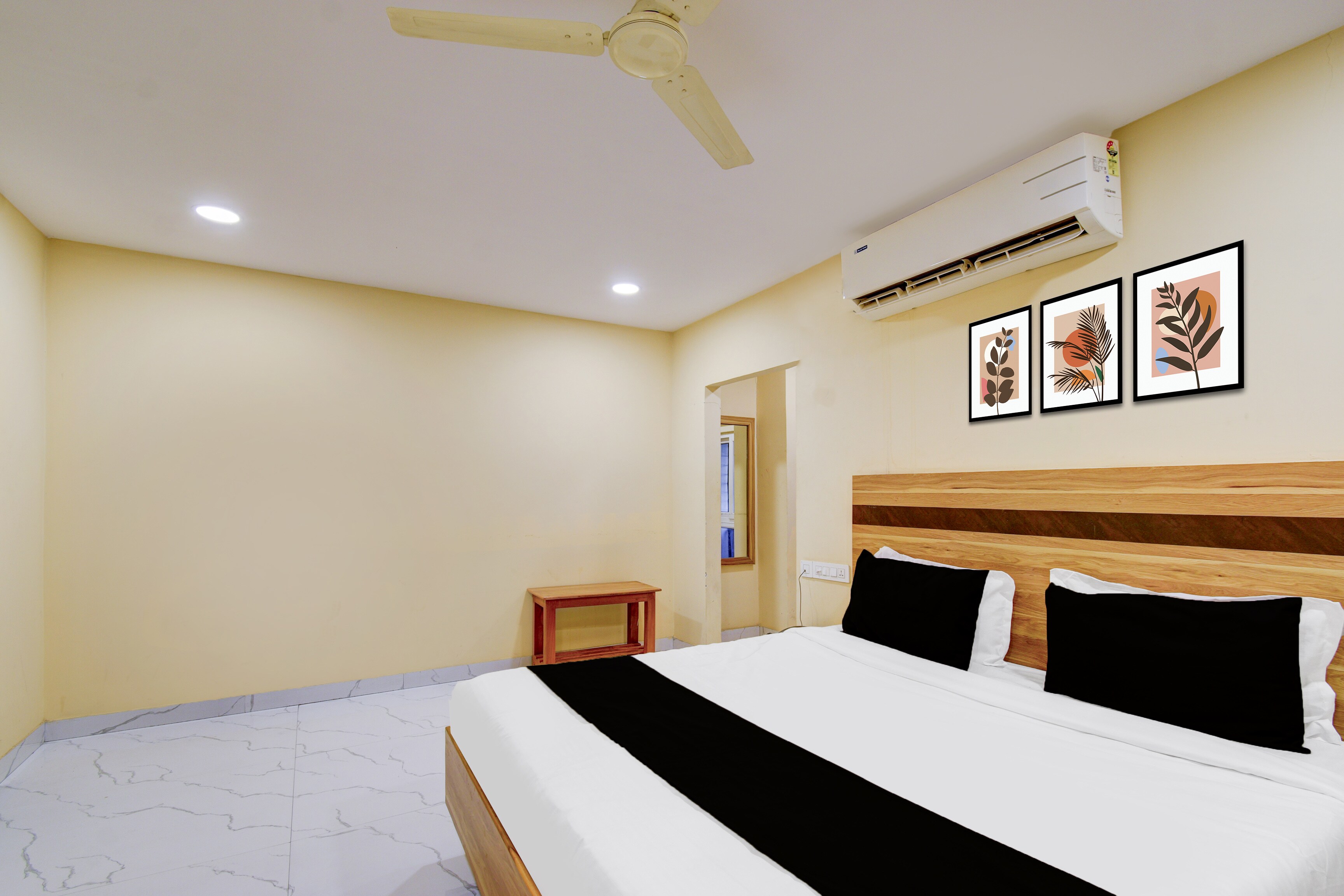 Flagship Shanthaa Residency - Tap to explore photos