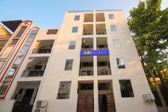 Fabhotel Royal, Gurgaon