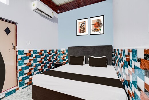 Hotel O M.K GRAND