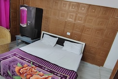 GOVIND GUEST HOUSE, Khalilabad