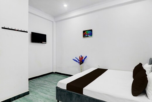 Hotel O A.R Palace