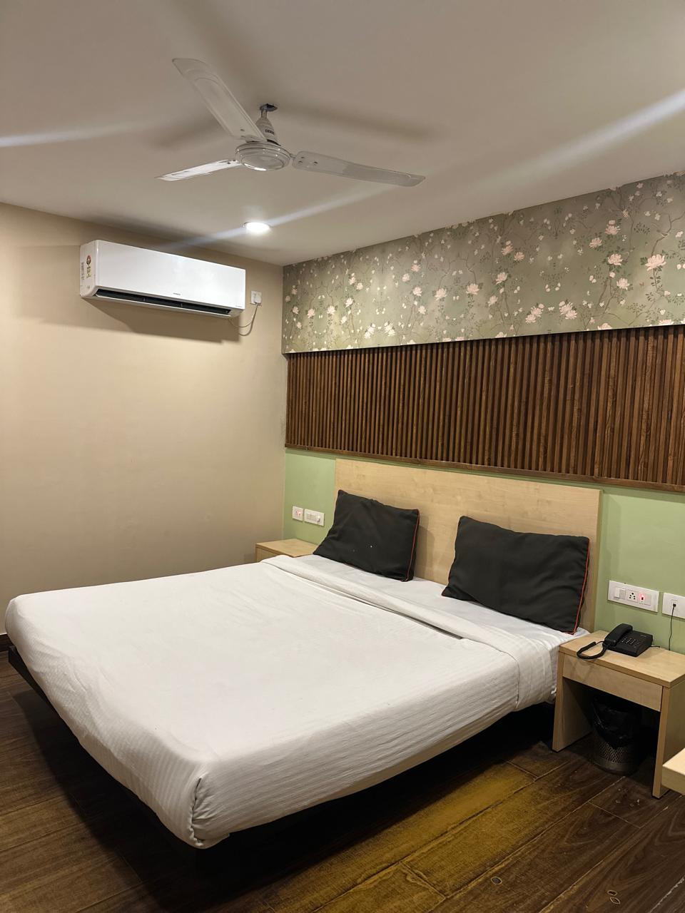 Hotel shore | Faridabad - Tap to explore photos