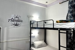 Bunkyard Backpackers & Hostel || Near Mall Road, Darjeeling