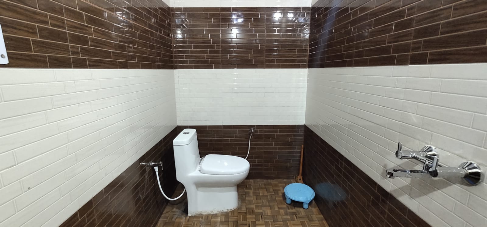 Hotel Kaushlaya Residency - Tap to explore photos