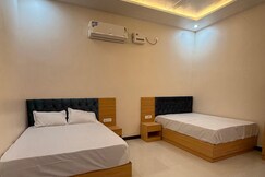 Lakshmi Sewa Sadan , Chhata