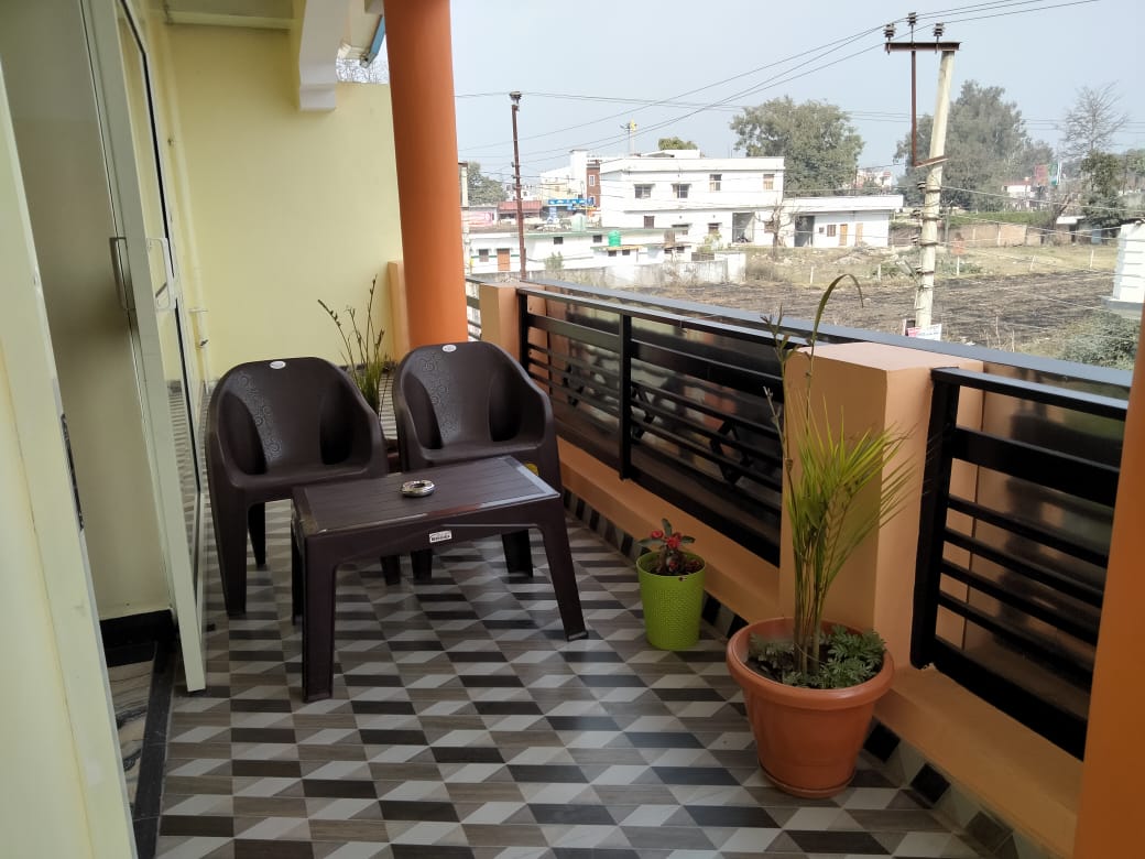 Sushila Palace Home Stay - Tap to explore photos