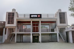 Hotel O Prime Stay, Lucknow