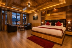 Hotel Ishaan (2 Min drive From Mall Road), Manali