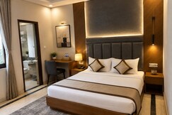 Hotel Eden Villa, Noida