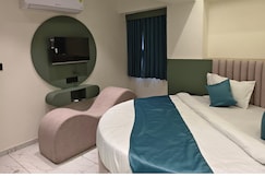 HOTEL 7 C R, Daskroi