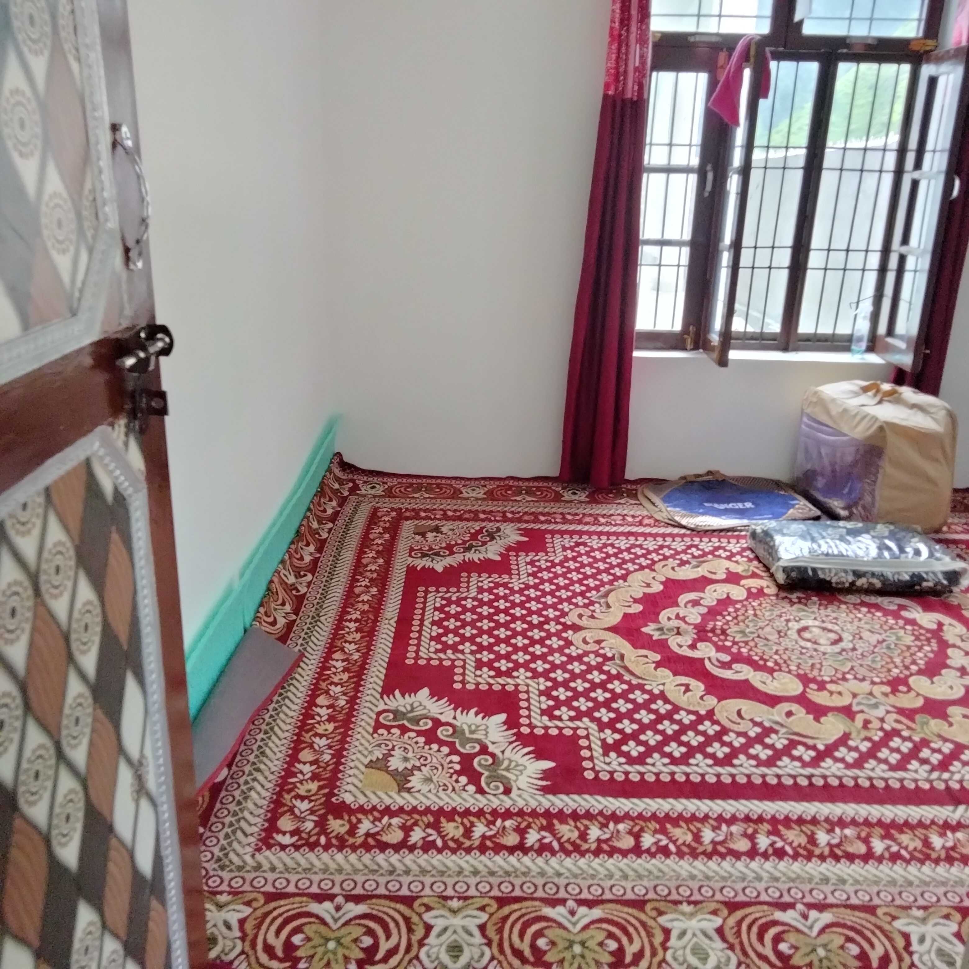 Hotel O POP Fareeda Homestay - Tap to explore photos