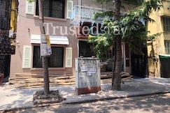 TrustedStay GARCB1, Kolkata