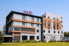 Tulsi Ressort, Gorakhpur