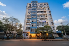 FabHotel The Hastings Club - Nr. Victoria Memorial, Kolkata