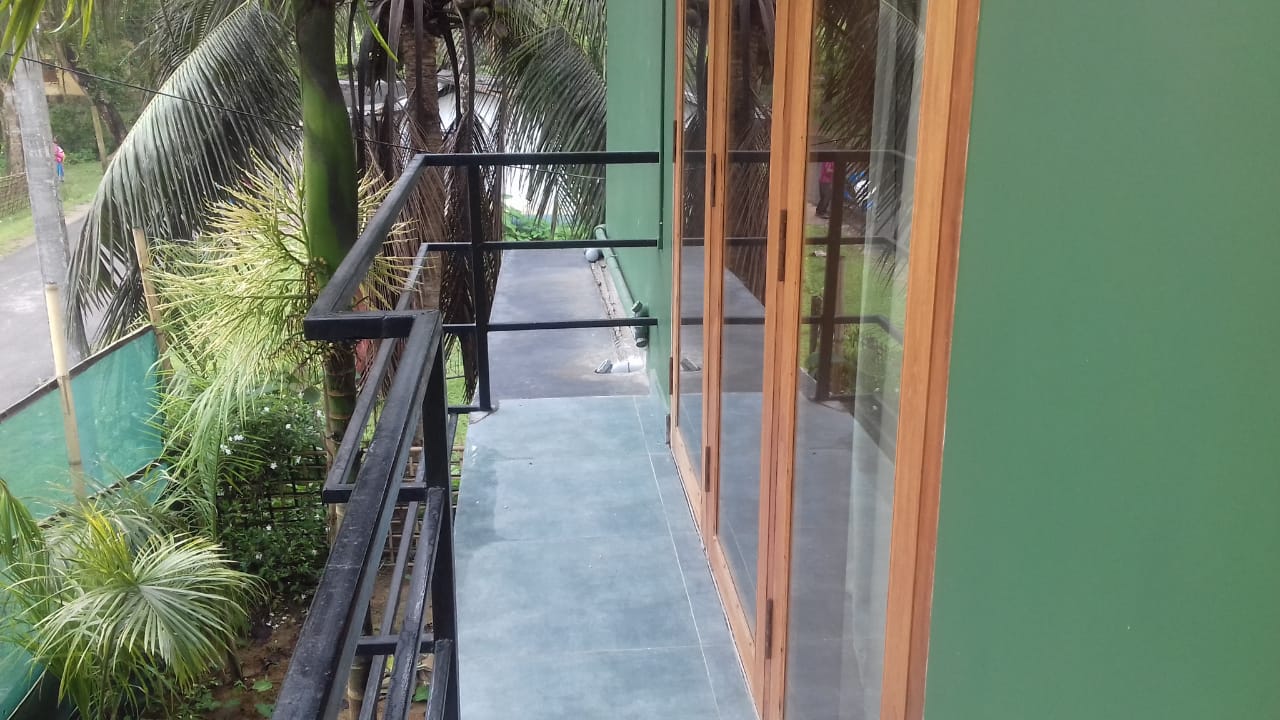 Padmawati's Homestay - Tap to explore photos