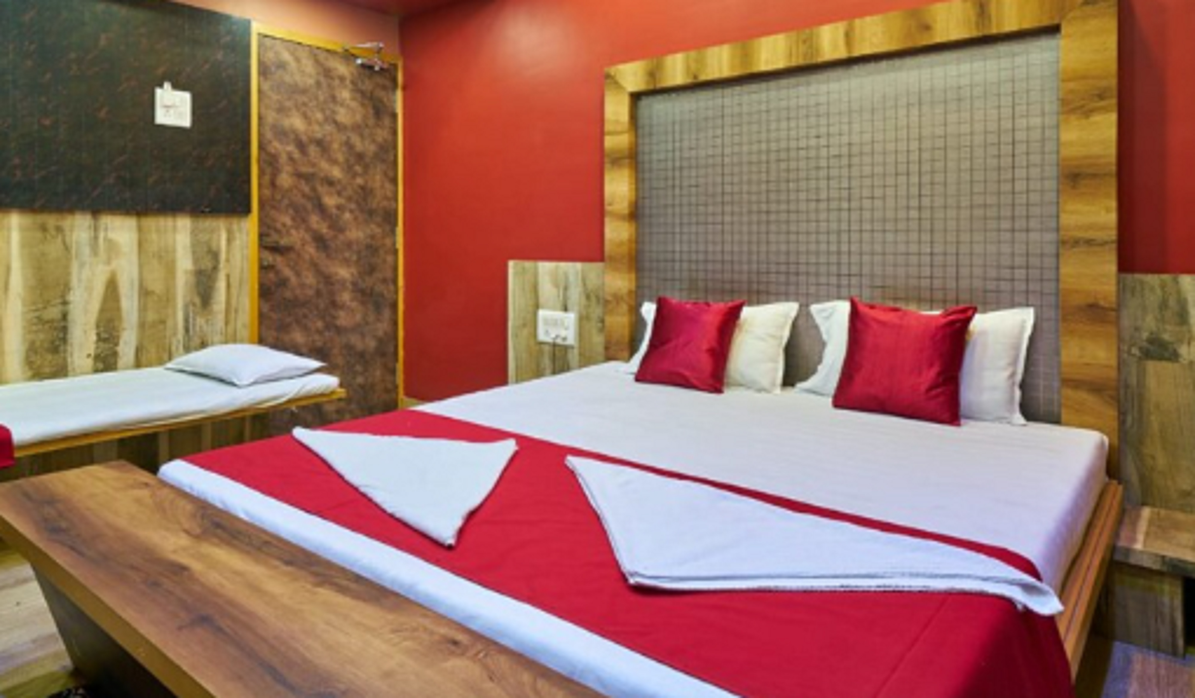 Hotel Manthan 2