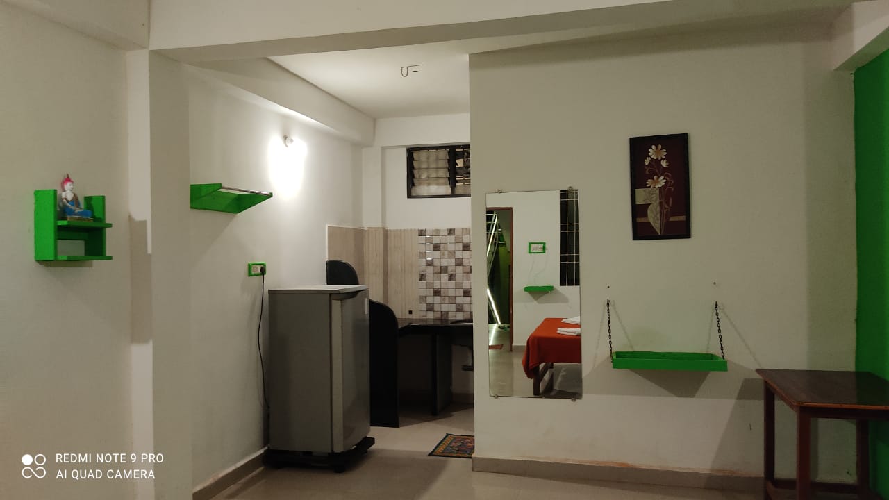 Shanti Guest House - Tap to explore photos