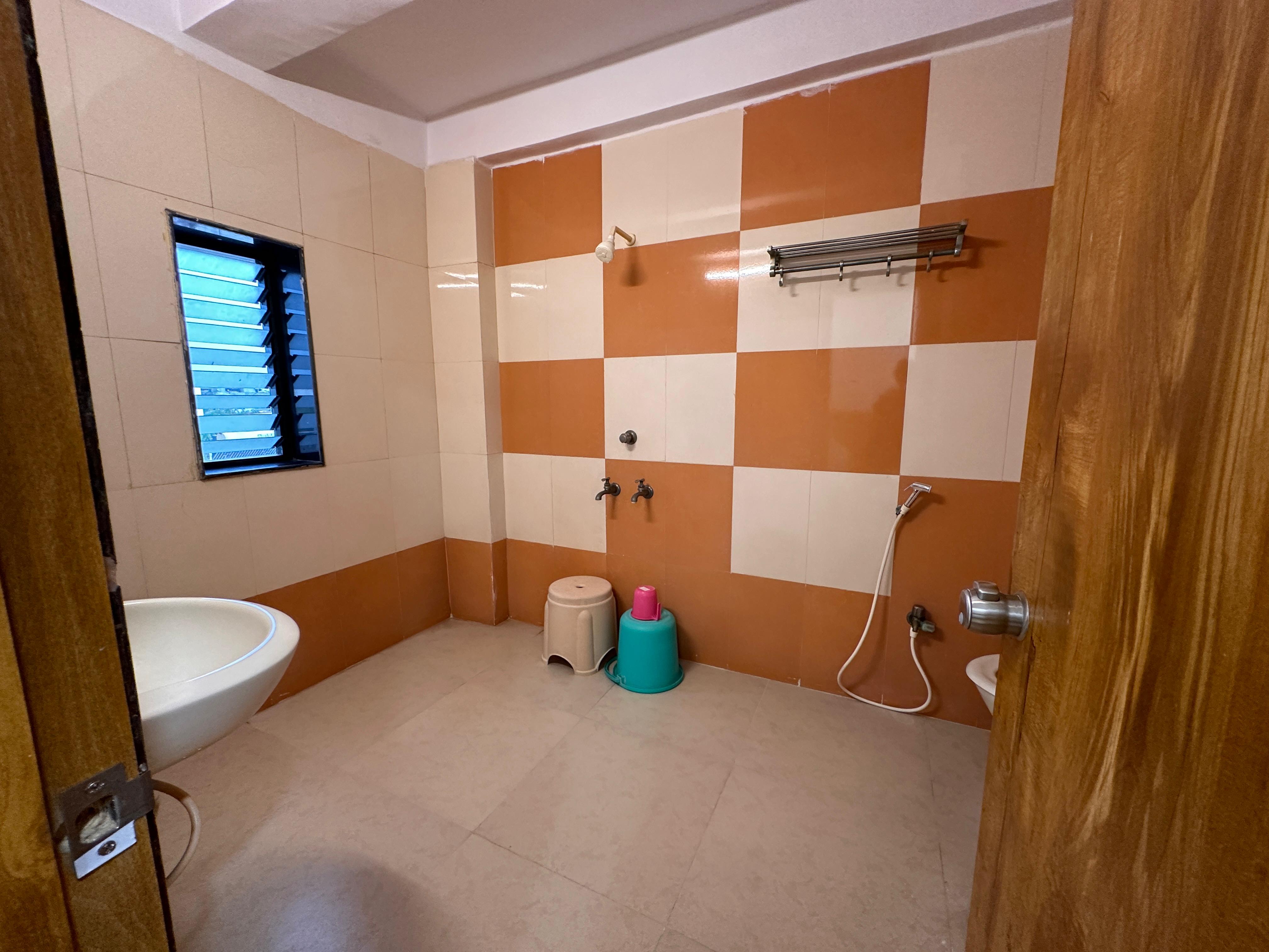 Hotel Sharan Shirdi 4