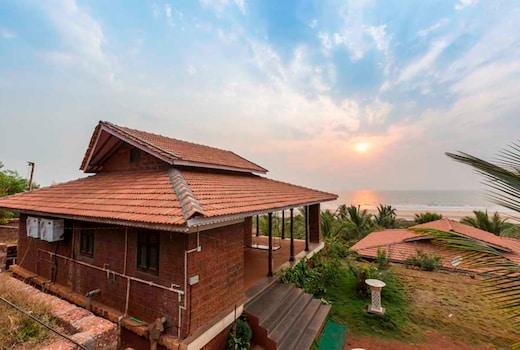 Ganpatipule Three Bedded Villa  By BEACHFRONT VILLAS
