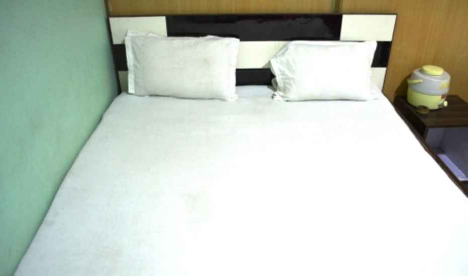 Hotel Vaishali - Tap to explore photos
