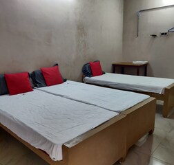STANDARD ROOM Non AC