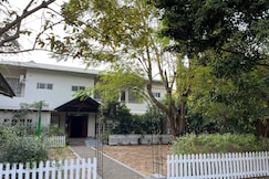 Cozy and private Service Apartment, Dimapur