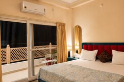 Grace Stay-Peaceful Retreat near Ganges, Varanasi