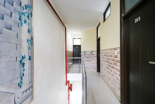 Hotel O Kuber 7