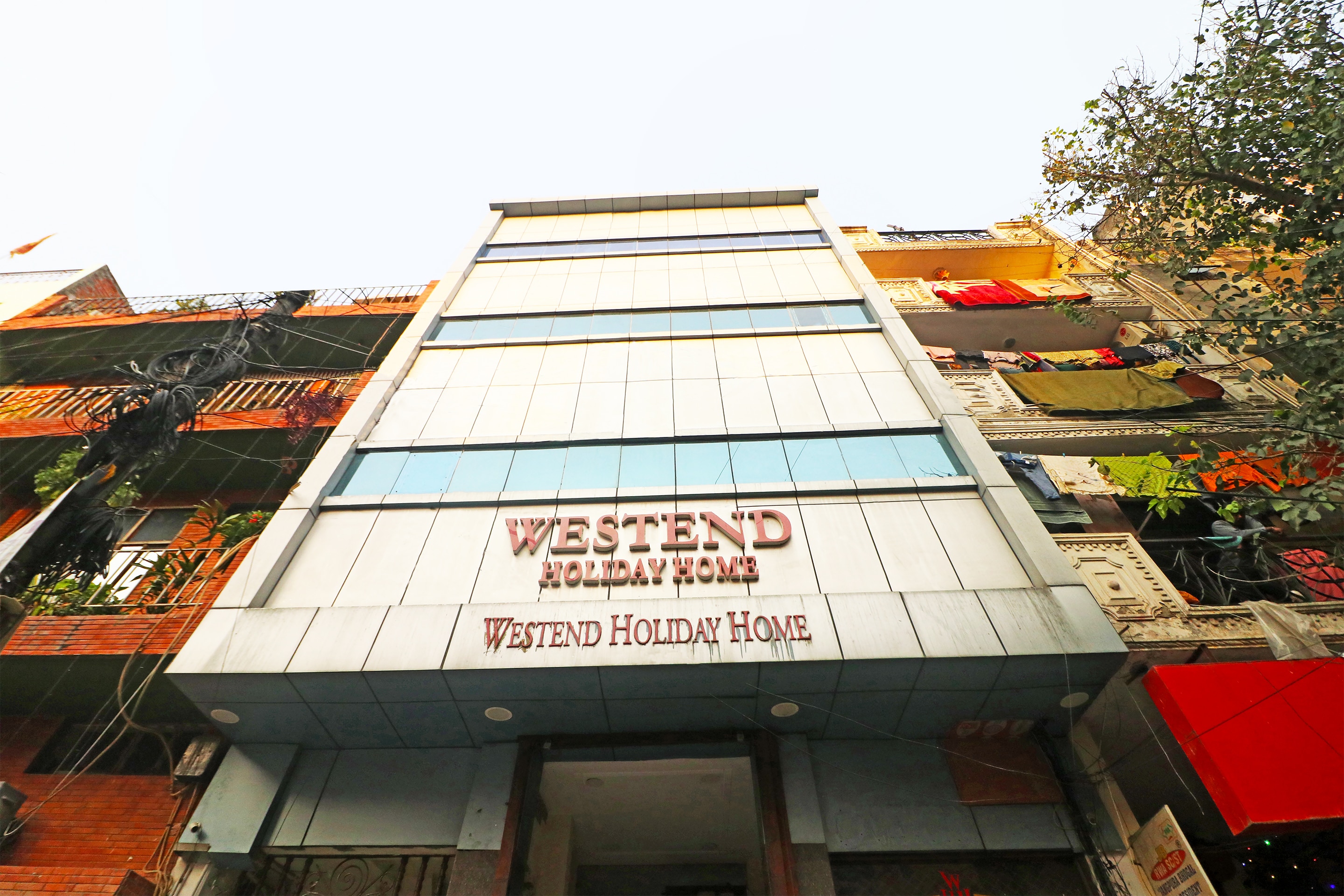 Westend Holiday  Home Near Nizamuddin Railway Station - Tap to explore photos