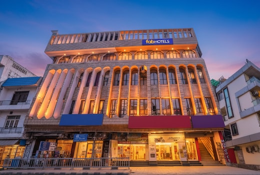 FabHotel Standard Inn - Nr. Prayagraj Railway Station
