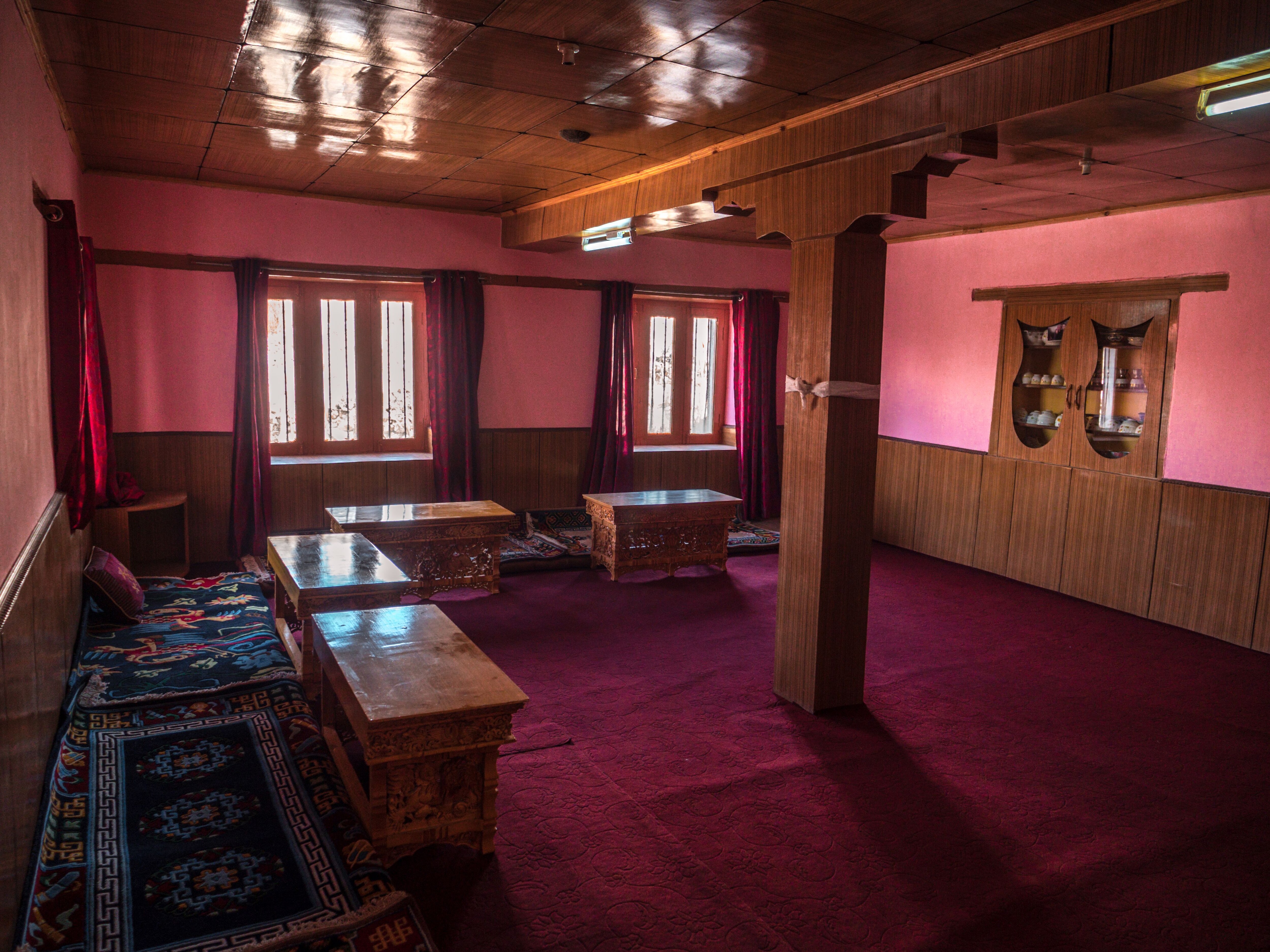 Khachuktse-2 (Himalayan Farmstays) - Tap to explore photos