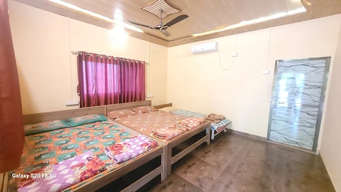 Family Room 1