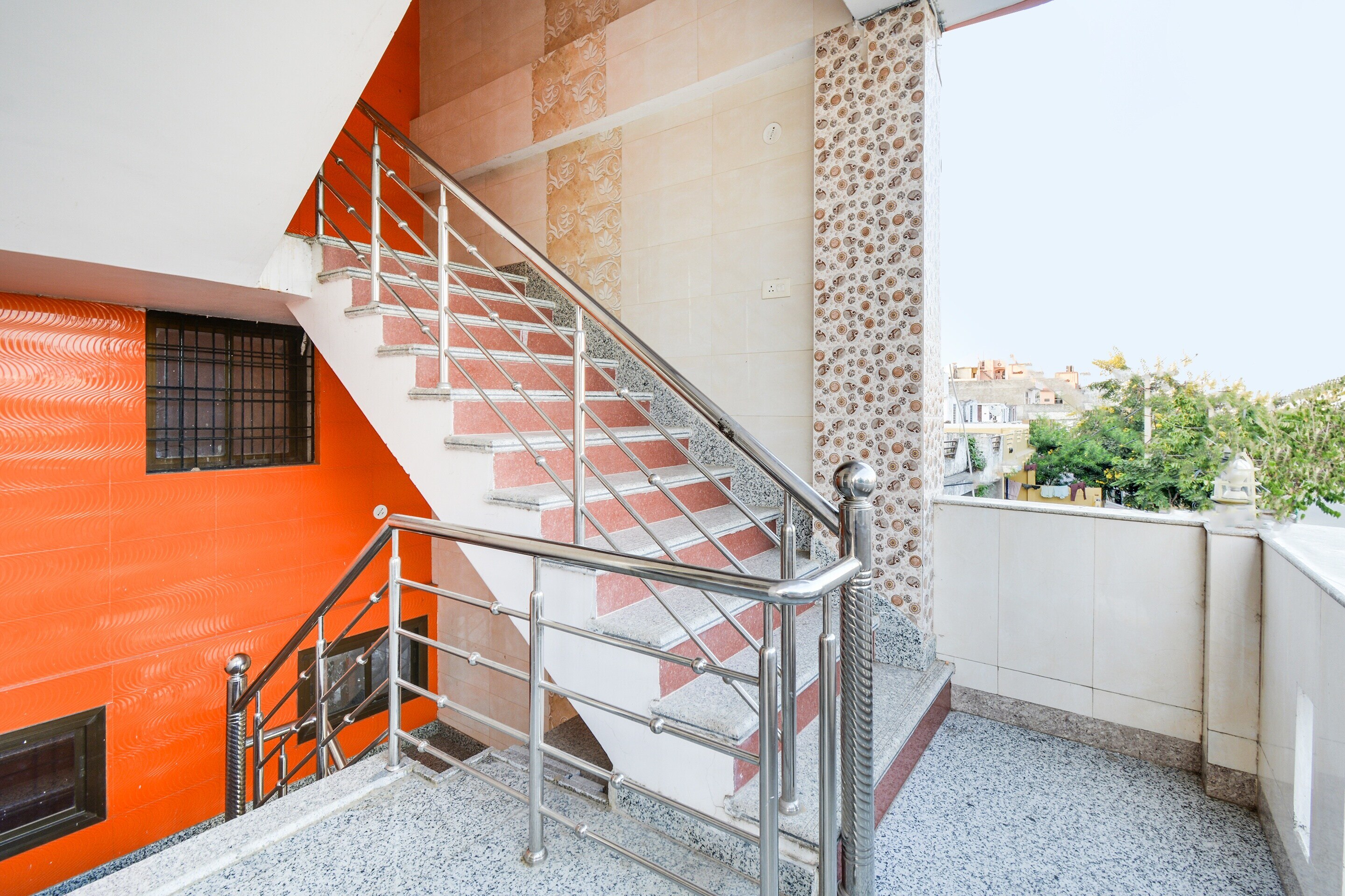 Hotel O Geetanjali - Tap to explore photos