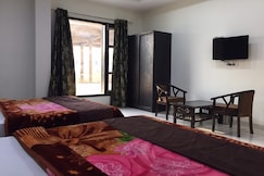 Hotel White City, Una