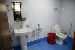Hotel Pandav Meditation and Tourist Palace, Mandi