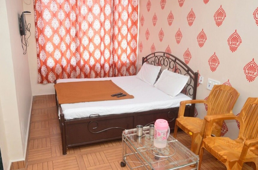 Chirag Cottage 𝗕𝗢𝗢𝗞 Matheran Guest House 𝘄𝗶𝘁𝗵 ₹𝟬 𝗣𝗔𝗬𝗠𝗘𝗡𝗧