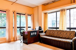 Hotel O Royal Garden, Kolkata