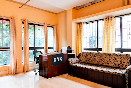 Hotel O Royal Garden