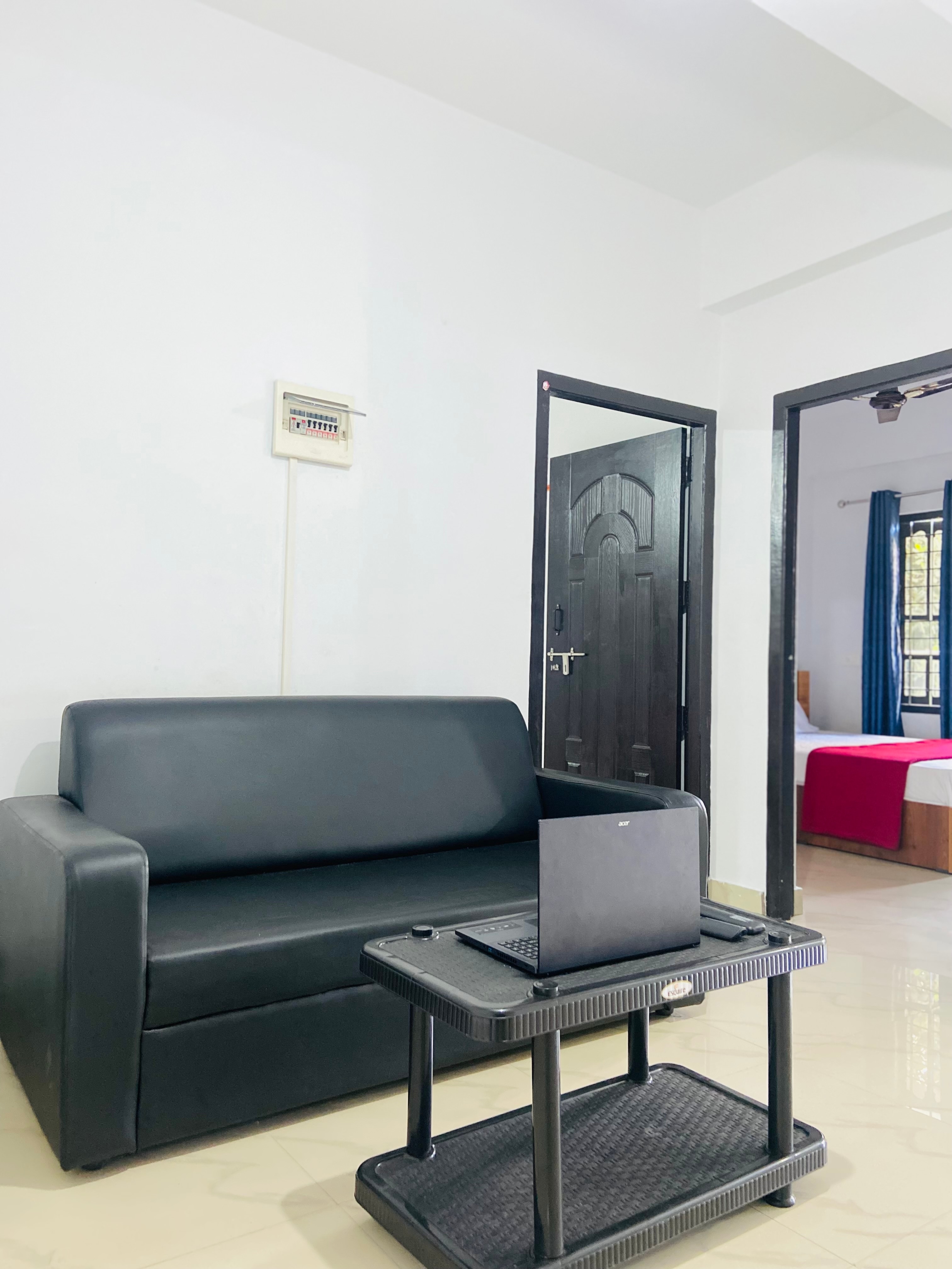 Green Line Homestay - Tap to explore photos
