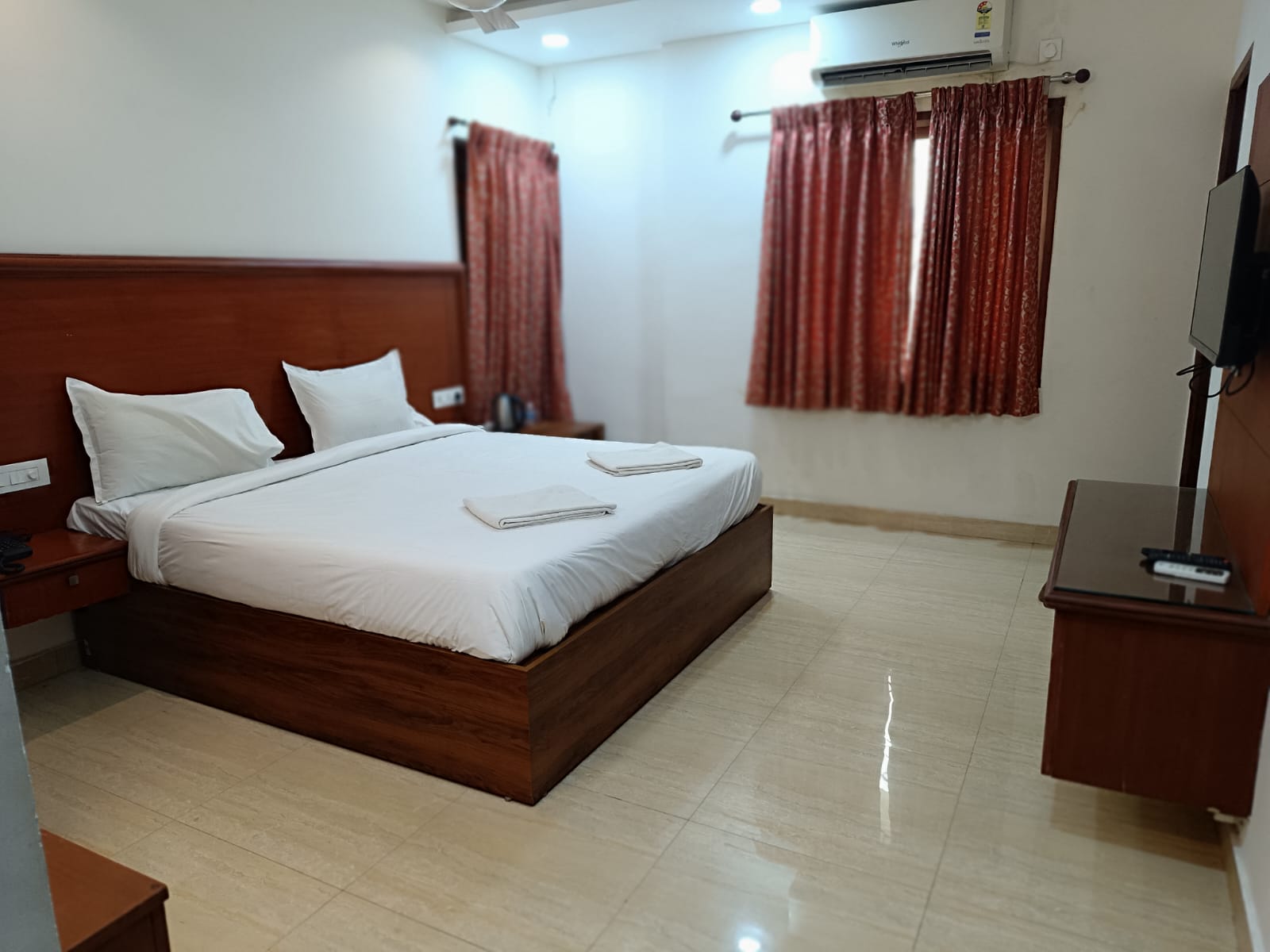 AZHAGAPPA RESIDENCY - Tap to explore photos