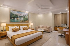 Hotel Tri Star @ Delhi Airport By Luxury Group, Greater Noida