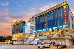 Hotel Sai Inn, Statue of Unity, Rajpipla