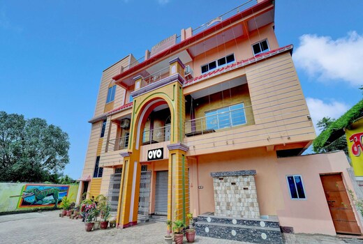 Hotel O MADHURI BANQUET HALL & HOTEL